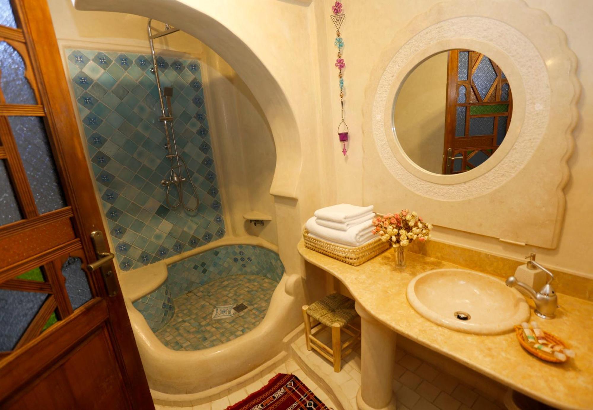 Riad Cherifa Šafšawán Pokoj fotografie